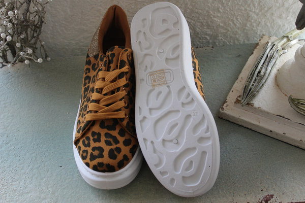Wunderschöne leoparden Sneaker